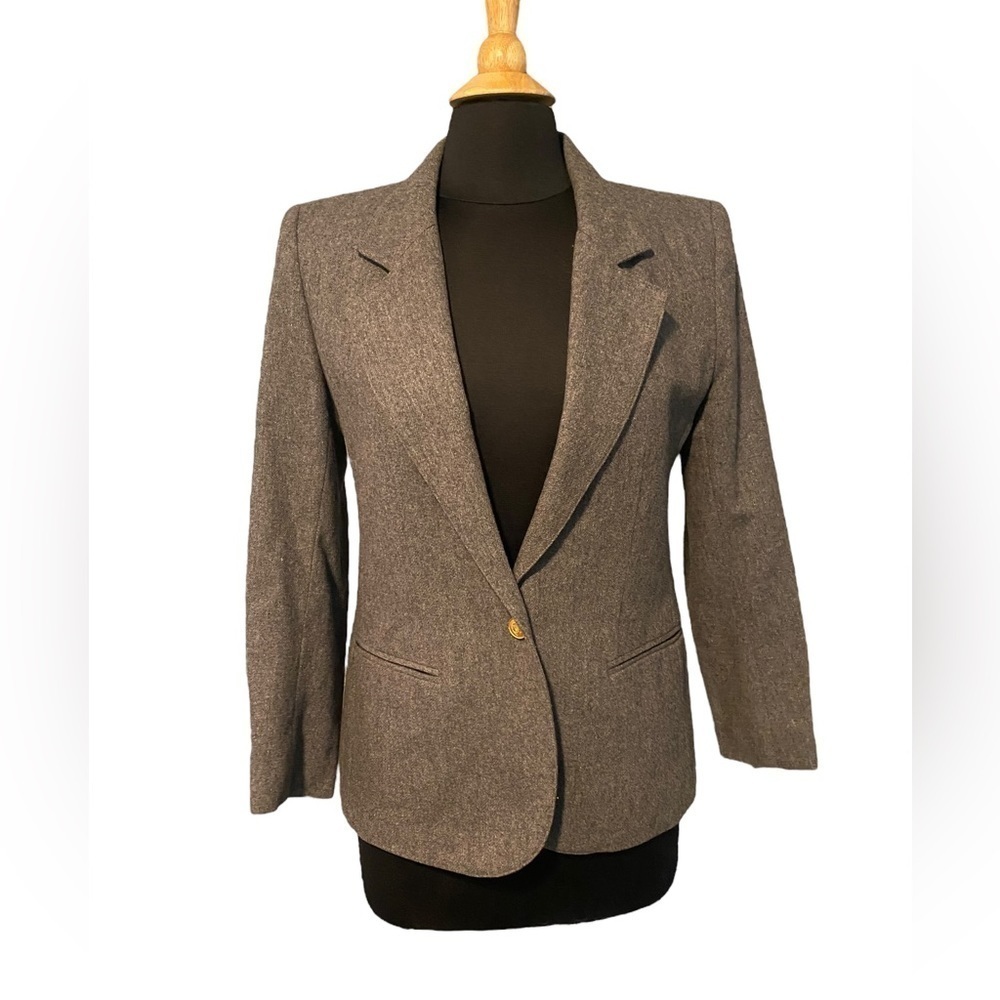 Petite Haberdashery Wool Blend Blazer w/ Gold Buttons-size 8 Petite